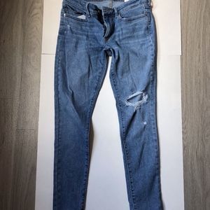Levi's 711 Skinny Jeans